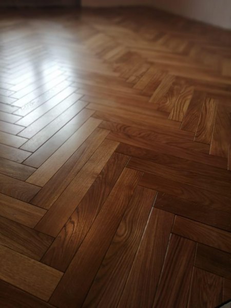 Английская елка паркет дуб Селект