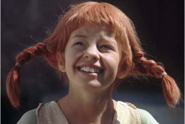 Пеппи длинный чулок с чемоданом