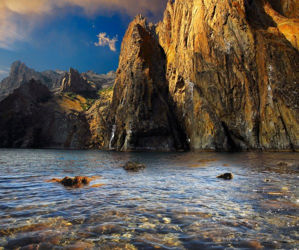 Крым море горы скалы