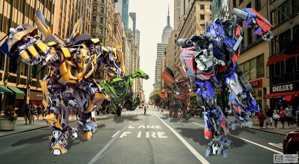 Трансформеры битва в городе