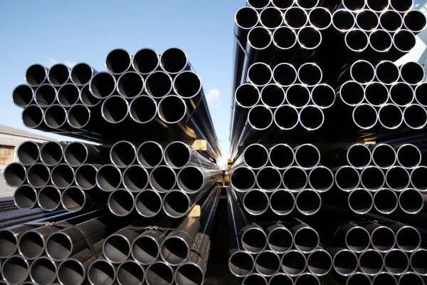 Труба стальная электросварная черная 108х3.5 мм 3 м
