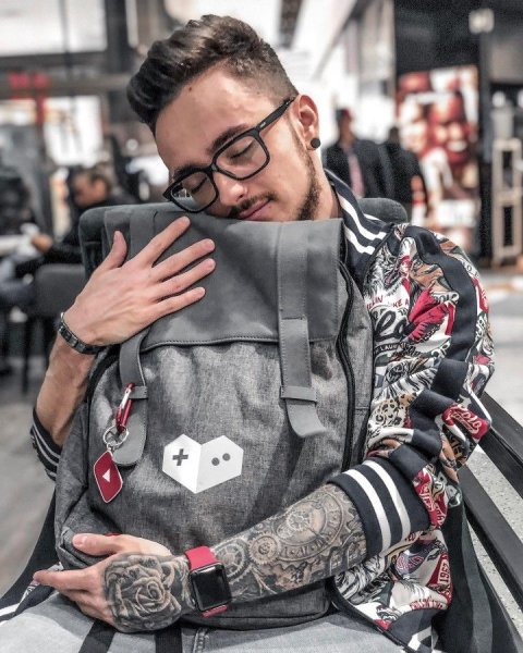 Мия и Эдисон перец