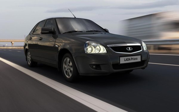 Lada Priora хэтчбек 2014