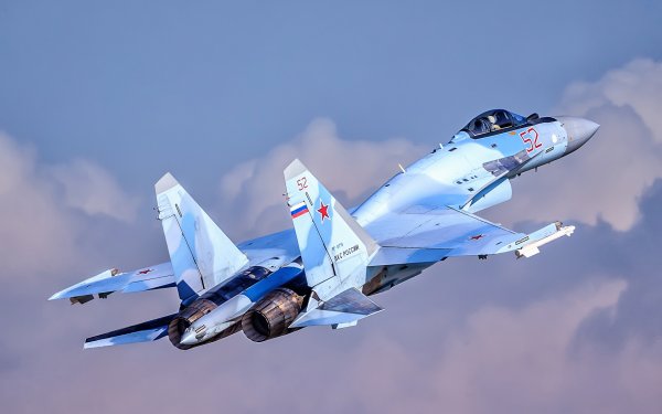 Самолёт истребитель Су 35