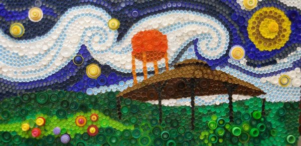 Панно из бутылочных крышек