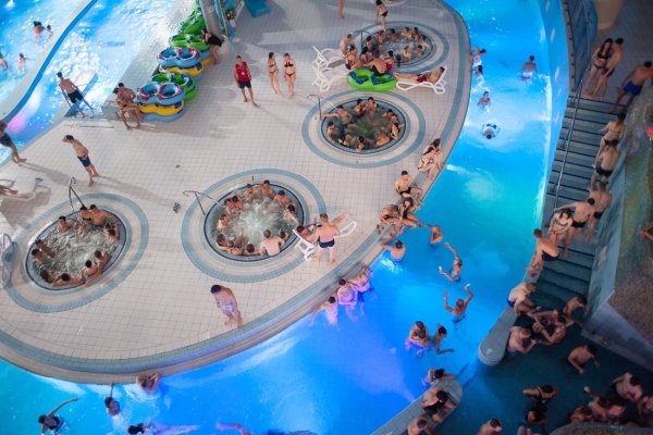 Аквапарк ЛЕТОЛЕТО В Тюмени