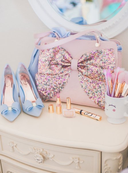 Девичьи вещи