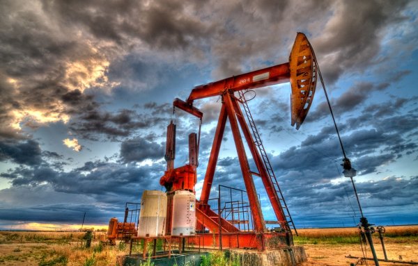 Нефть вышка
