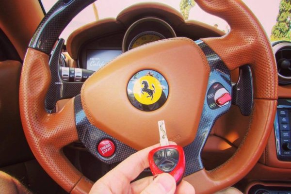 Ключи Ferrari f50