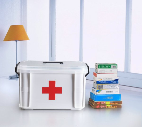 Аптечка двойная Econova