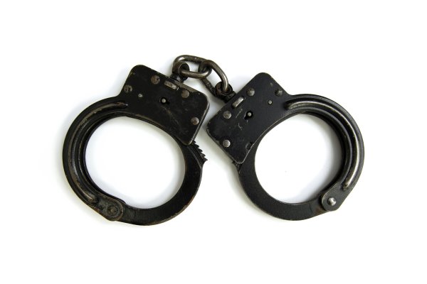 Наручники (ту 7399-031-31041642-97).