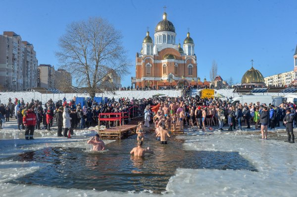 Художник Милюков Александр картины, храмы