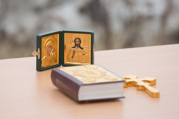 Троицкая родительская суббота в живописи
