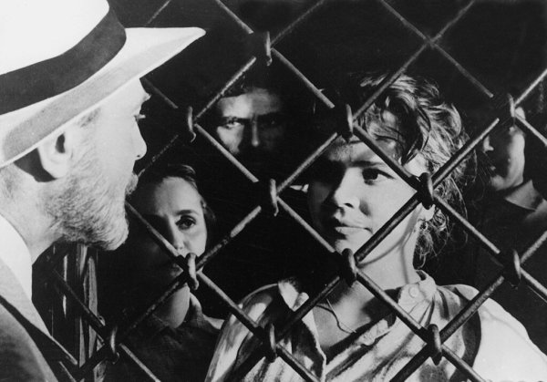 Воскресение фильм 1960