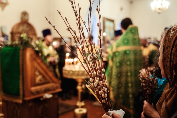 Вербное воскресенье служба в храме