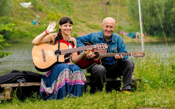 Бард Грушинский фестиваль