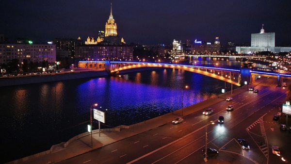 Ночная Москва