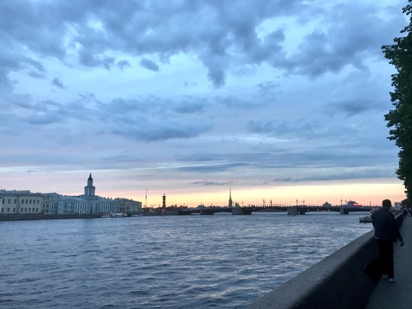 Пик белых ночей в Санкт-Петербурге