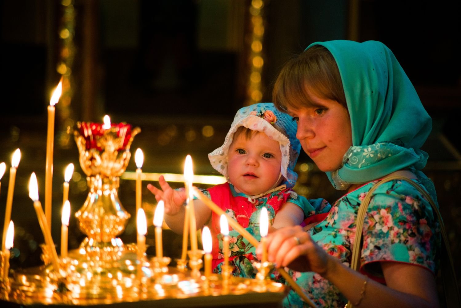 Воскресная традиция. Пасха храм. Дети в храме. Православные дети. Православные традиции.
