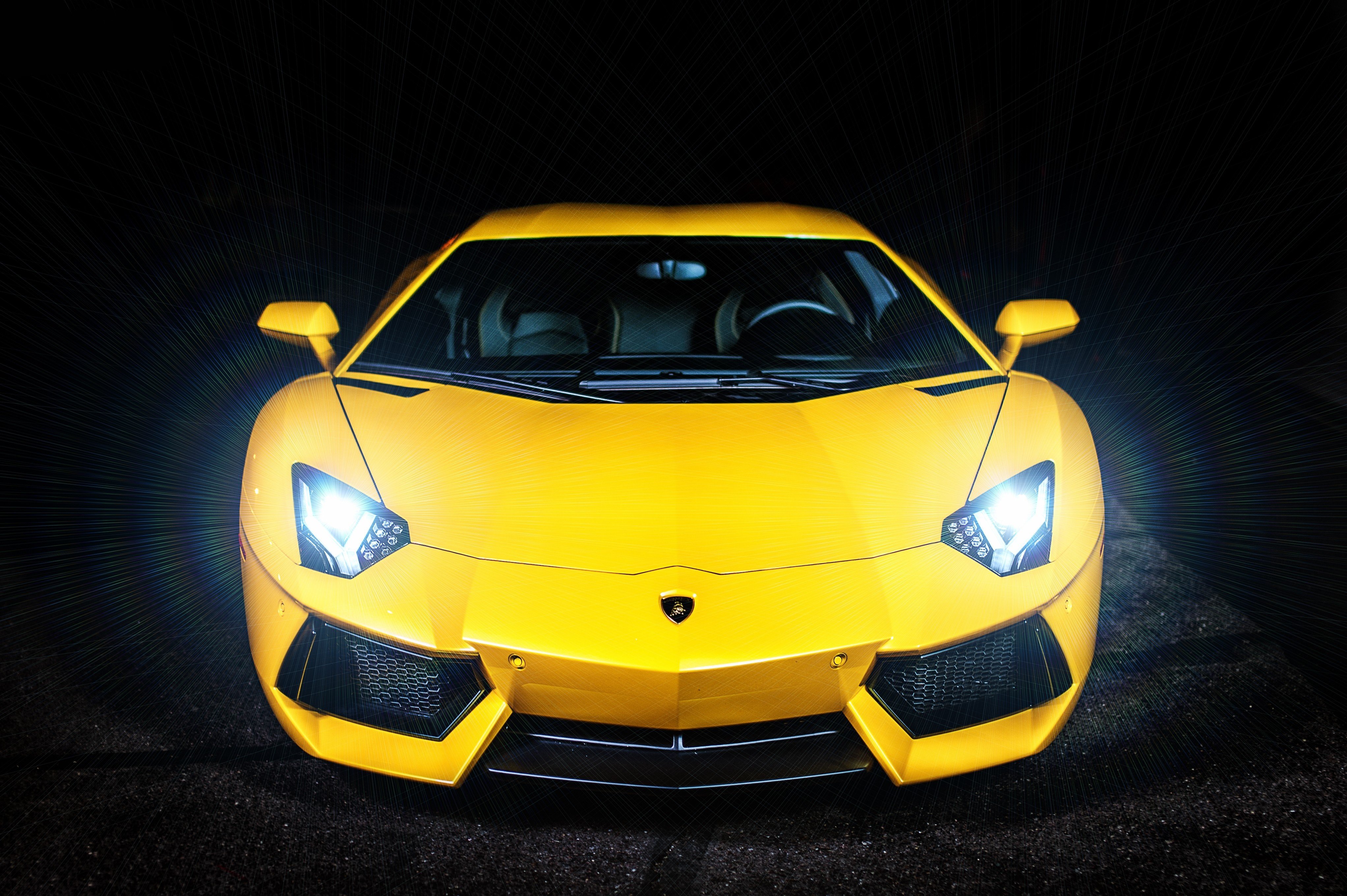 Включи желтую машину. Ламборджини авентадор желтый. Ламборгини авентадор LP 700-4 желтый. Lamborghini Aventador lp700-4 желтый. Lamborghini Murciélago LP 640 Yellow.