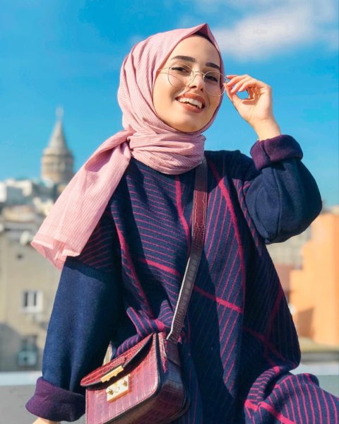 Олисдаги якиним Шер