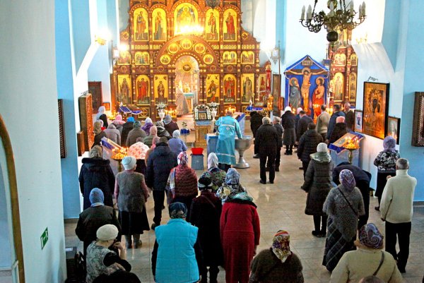 С праздником введения