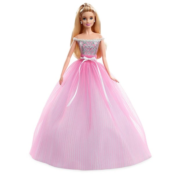 Кукла Барби картинка для детей на красивом фоне