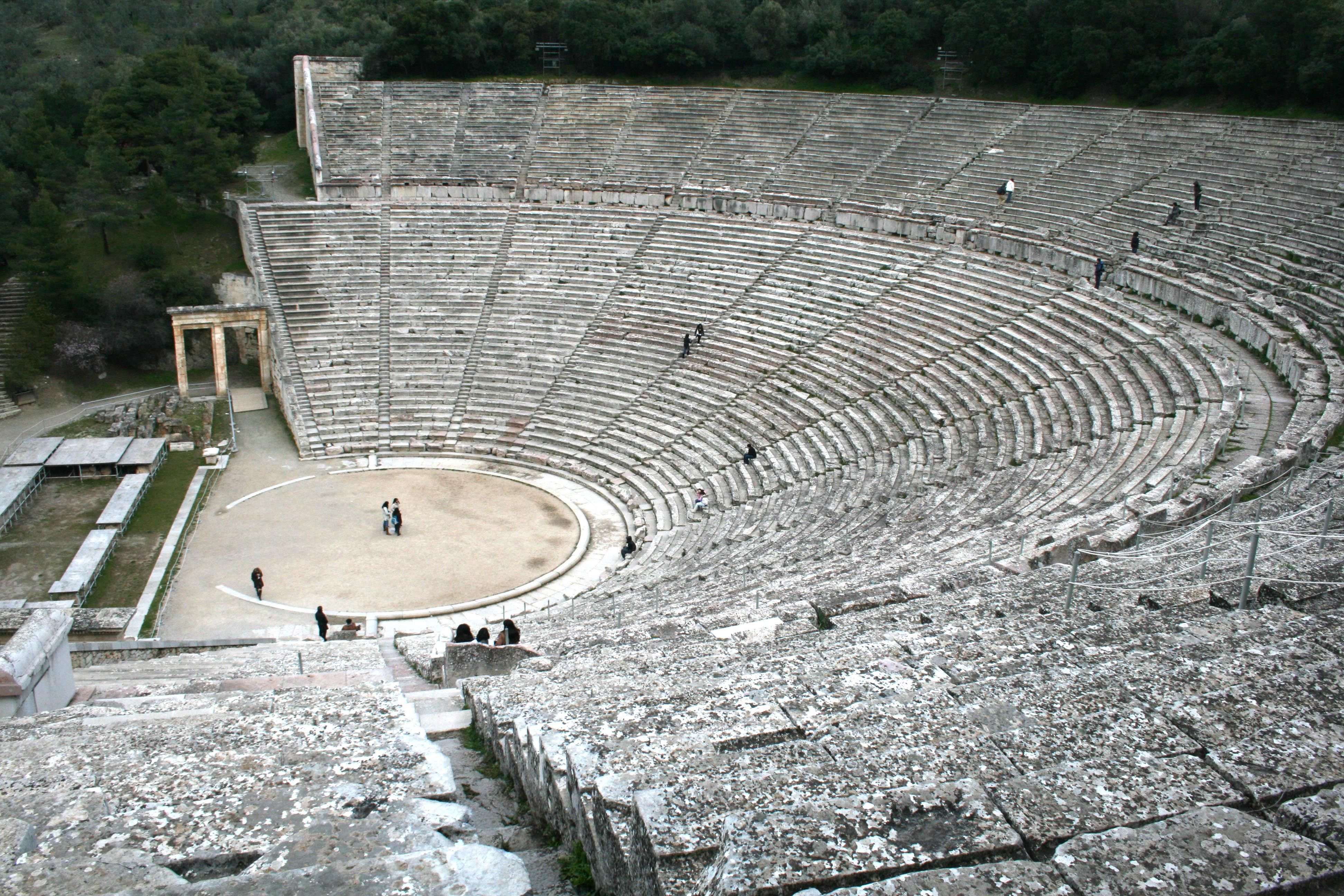Театр в древности