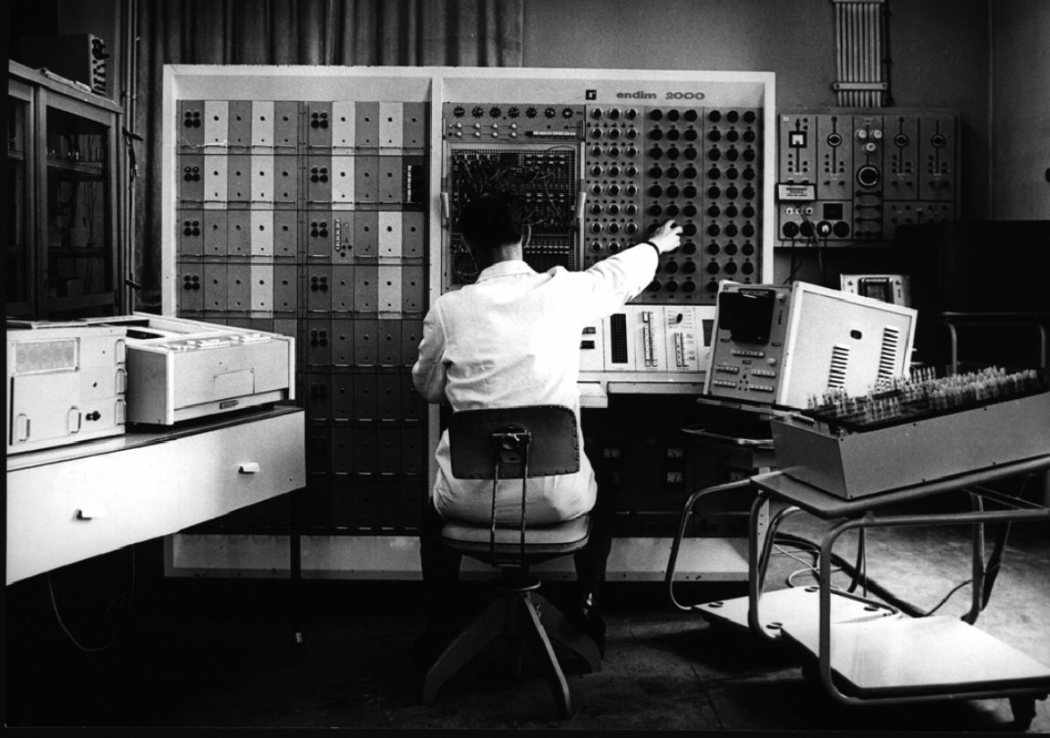 Первая электронно вычислительная машина была создана. БЭСМ-6. БЭСМ-4. IBM 2 поколения. Ламповые ЭВМ БЭСМ-2.