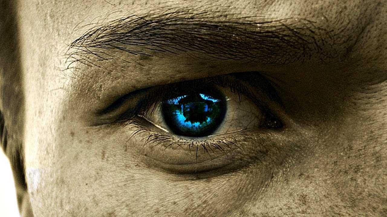 Расширенные взгляд. Глаза мужские. Голубые глаза мужские. Синие глаза мужские. Красивые глаза.