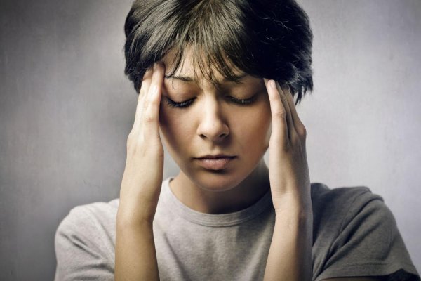 Женщина тревога