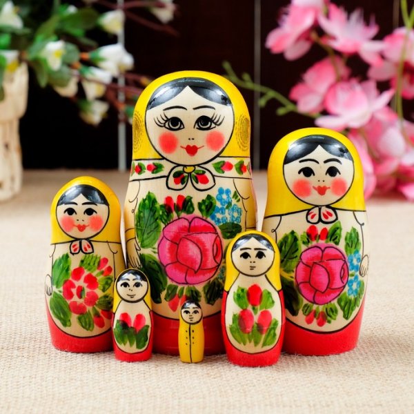 Семеновская игрушка Матрешка