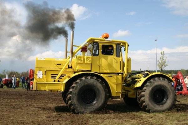 К700 Кировец трактор