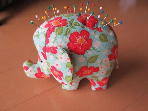 Забавные игольницы