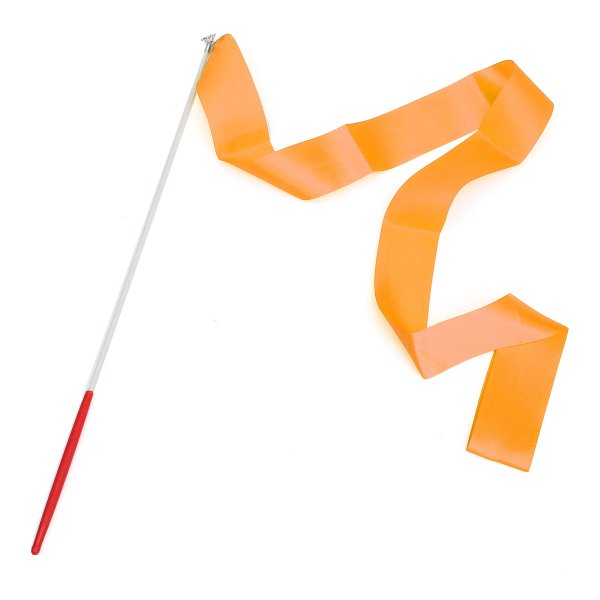 Ребенок с гимнастической лентой