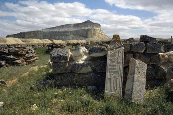 Памятники археологии Казахстана