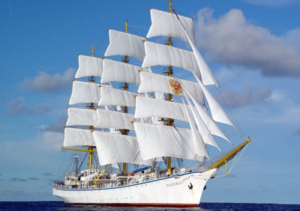 Фрегат Надежда Владивосток