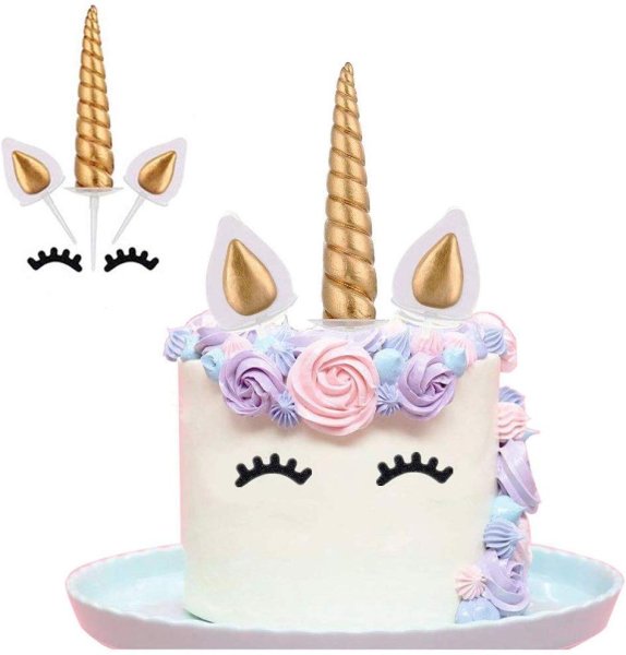 Торт в виде единорога
