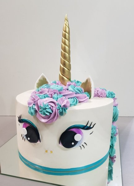Муссовый торт с единорогом