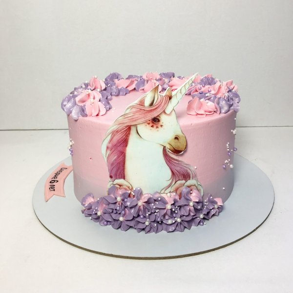 Торт с единорожкой без мастики