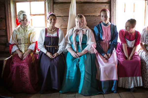 Национальный костюм Карелии