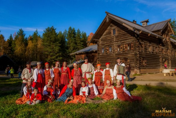 Фольклорно – этнографический театр малые Корелы