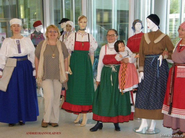 Карельский костюм женский