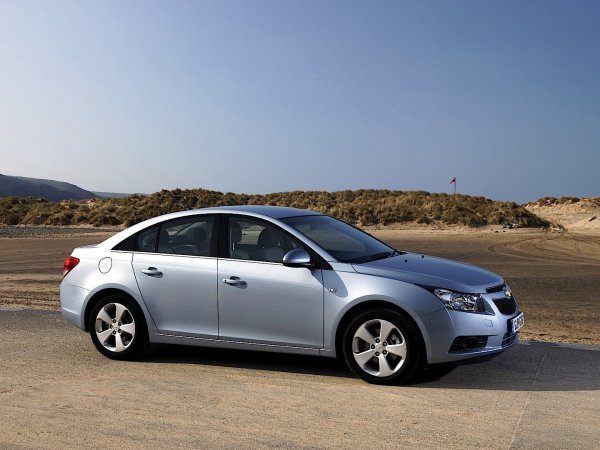 Chevrolet Cruze j300