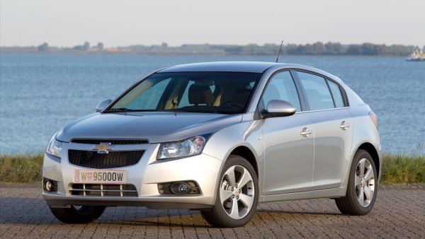 Chevrolet Cruze j300