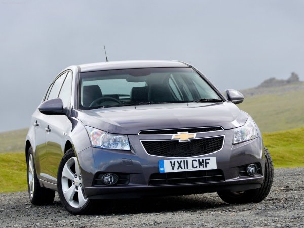 Chevrolet Cruze 2012 хэтчбек
