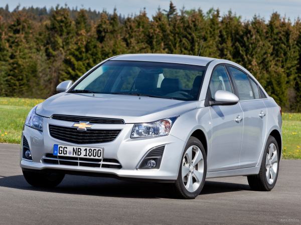 Chevrolet Cruze 2012 седан