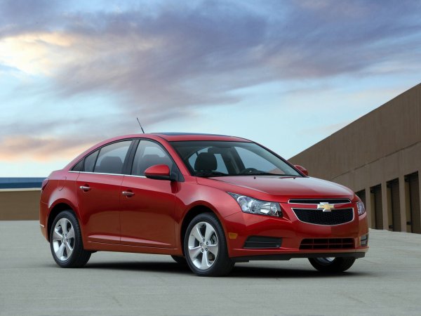 Chevrolet Cruze 2021 седан