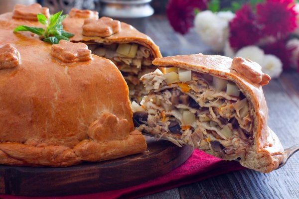 Блинный пирог курник