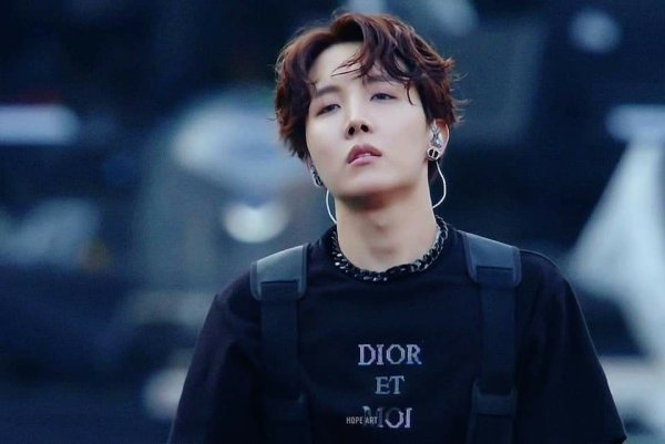 BTS Джей Хоуп 2021